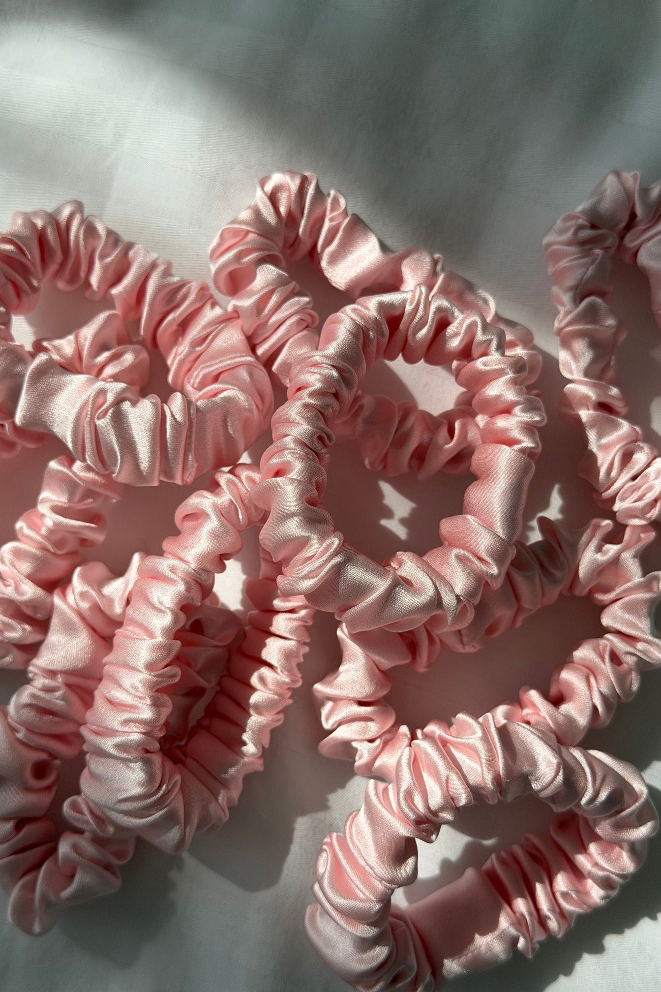 Silk Scrunchie Pink