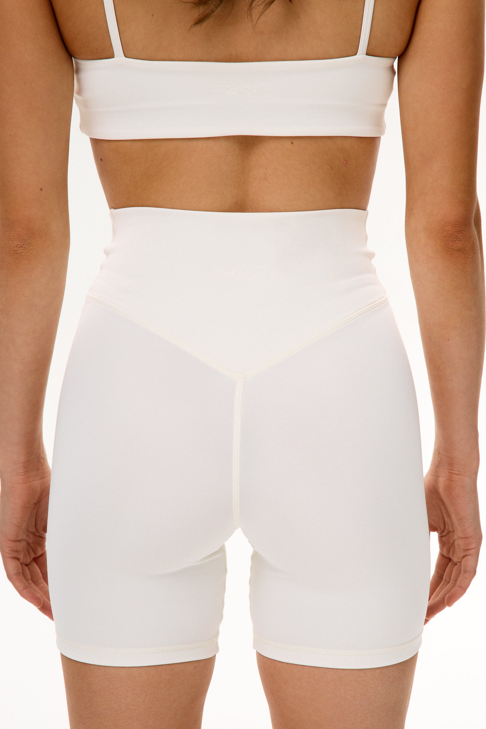 Shorts V-Waist creamy white