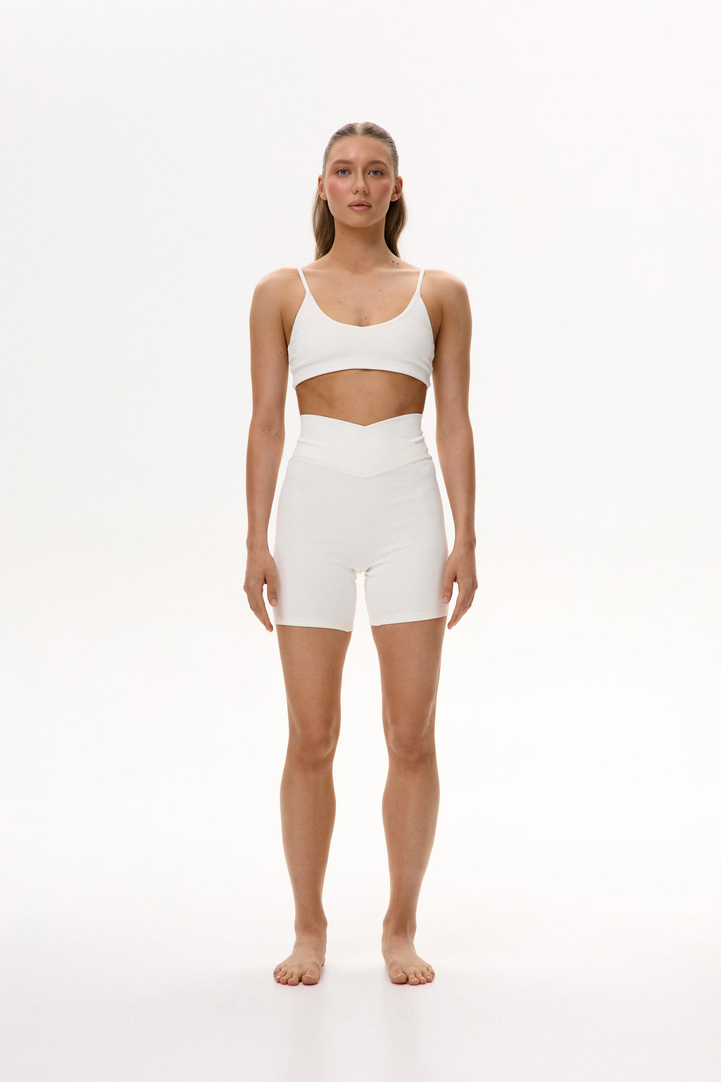 Shorts V-Waist creamy white
